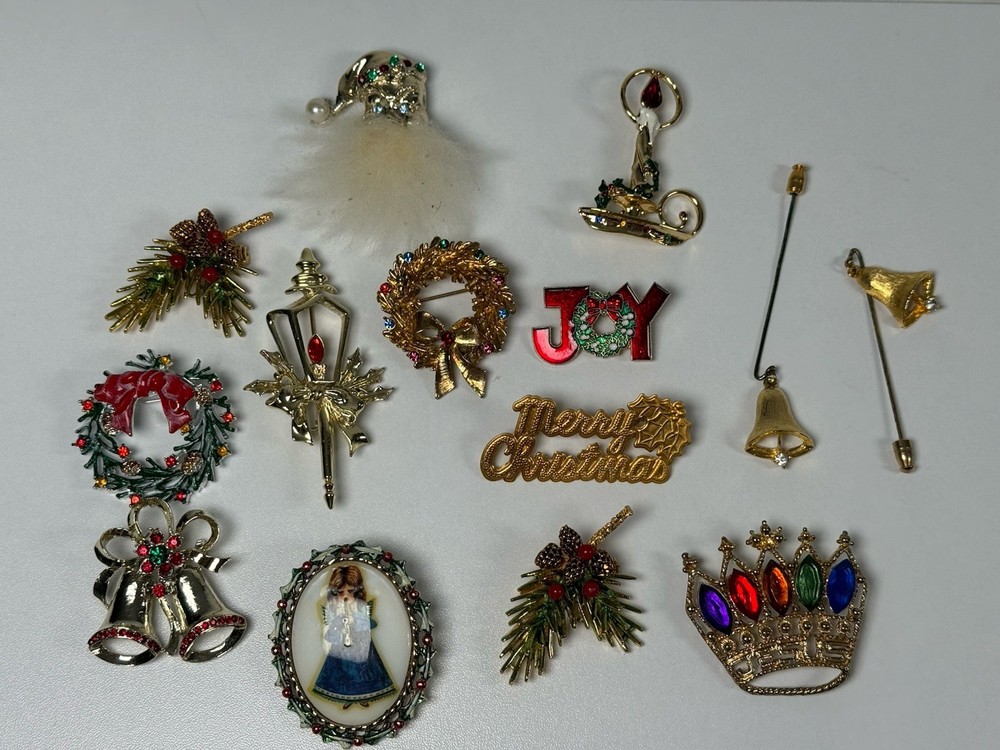 Lot Of 14 VTG Christmas Holiday Brooch Pin Multicolor Enamel Gold Silver Tone