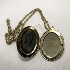 Vintage 1950s Faux Cameo Locket Necklace 23” Chain Locket 2.75” Holds Photo Etc