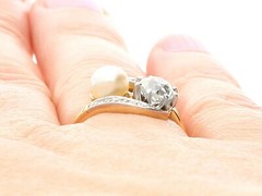 1.07 Ct Diamond and Natural Saltwater Pearl 18k Yellow Gold Twist Ring Antique