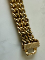 Vintage Gold Tone Chunky Link Bracelet Textured Squares Fold Over Clasp 7.5”