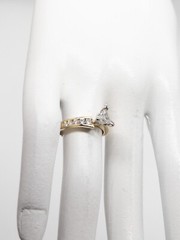 Designer $5000 1.50ct Trillion Cut Diamond 18k Yellow Gold Wedding Ring