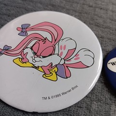 90s Vintage Looney Tunes Bunny Pinback Button Pins 1995 Babs & Bugs Cartoon