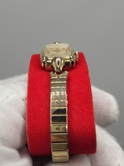 SWISS [N. MINT] 16mm OMEGA Gold Plated 17 JEWELS WORKING WIND UP WATCH Vintage