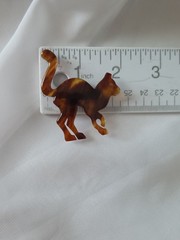Vintage Kitty Cat Lucite Tortoise Shell Plastic Pin