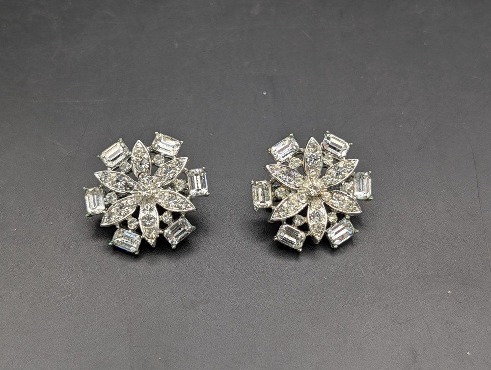 Vintage Francois Rhinestone Earrings MCM Starburst Flower Screw Back Clip Coro