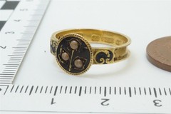 ANTIQUE VICTORIAN ENGLISH 15K GOLD ENAMEL MOURNING RING for HAIR c1876