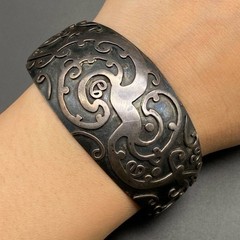 Vintage Abstract Sterling Silver Cuff Bracelet 6-3/4″