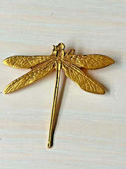 Vintage MMA large 3” gold tone dragonfly brooch * excel cond * signed