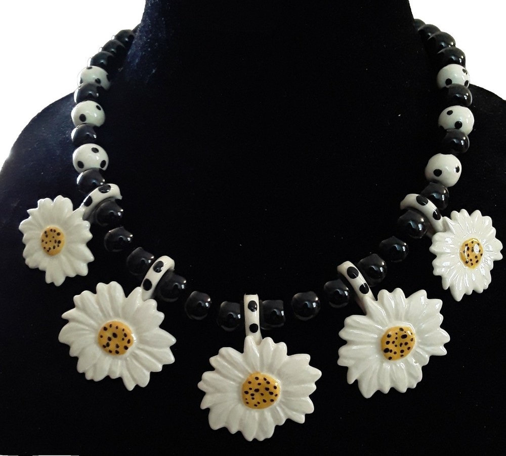 Vintage Flying Colors Ceramic Daisy Flowers Statement Necklace 20″ Daisies RARE!
