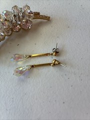 Vintage JULIANA D&E Clear AB Bead Gold Tone Cha Cha Leaf Pin Brooch + 2 Earrings
