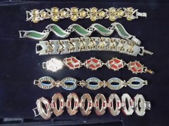 Lot of 6 1950’s Thermoset Bracelets Red, Blue, Green, White & Yellow