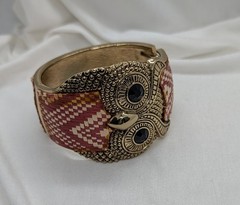 Vintage Owl Bangle Bracelet Hinged Bold Bird Animal Jewelry