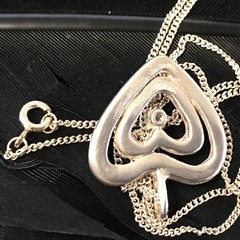 HAND MADE STUDIO ESTATE STERLING SILVER WHITE TOURMALINE HEART 18” LONG NECKLACE