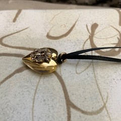 Vintage Military Sweetheart Heart Locket – Goldtone – Fast Shipping