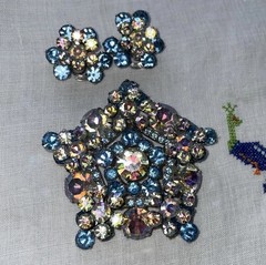 Vintage Juliana “BOOK PIECE” AB Crystal Starburst Brooch & Clip Earrings #1355