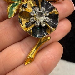 Vintage Pot Metal Enamel Rhinestone Flower Brooch Gold Tone READ