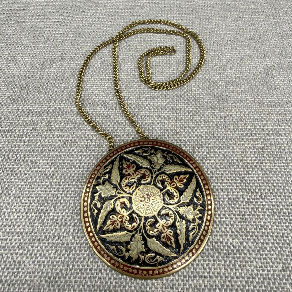 Vintage Necklace Toledo Style Pendant Black Enamel Gold Tone Intricate Design