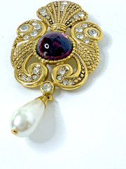 Jeff Lieb Signed Vintage Brooch Gold Tone Rhinestone Purple Cab with Pearl Drop