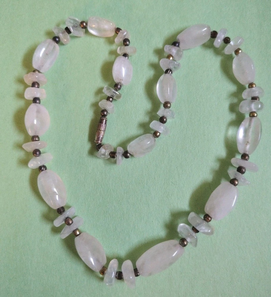 Vintage FROSTED QUARTZ & Silver Tone Beaded Choker Necklace