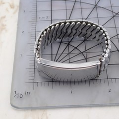 Vintage Expandable Secret Photo ID Silver Tone Bracelet 5 1/2″-8″ Engraveable