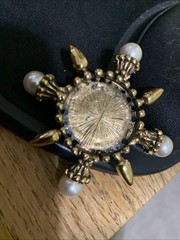 Vintage Ships Wheel Faux Pearls Gold – Tone Starburst Brooch 2.25″ diameter