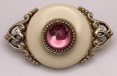 “1928” VTG Pink Champagne Glass Beaded Gold Tone Set Necklace Earrings Brooch