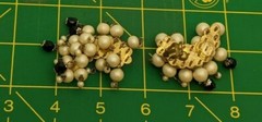 Vintage Earrings FABULOUS Metal Faux Pearl Glass Beads Trembler Japan b27-5
