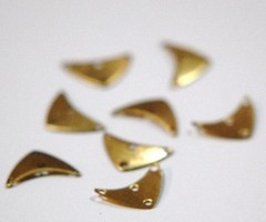 4 Hole Raw Brass Triangle Connector Chandelier Findings style B (8) mtl203A
