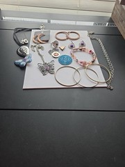Vintage and Modern Lot Jewelry 17 Pieces Lot 14