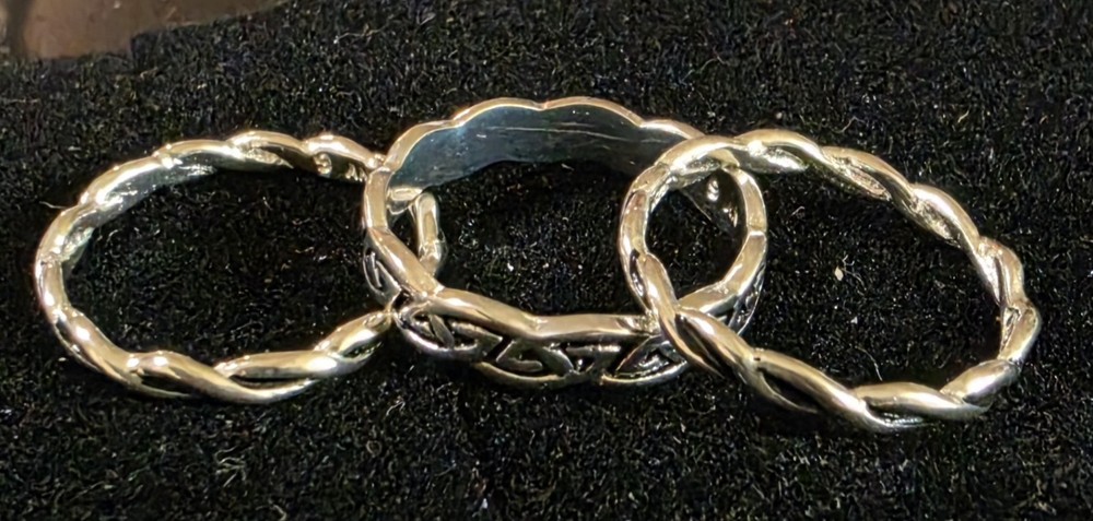 Avon Celtic Stackable Band Sterling Silver, Size 6, Vintage 2002 Irish 925