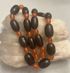 Vintage-Root Beer/Cherry Cola/Amber Orange-Carved Horn-Oval Bead-28 in Necklace