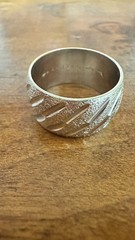 18K HGE Yellow And White Gold Vargas Rings Thick Band VTG