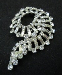 High End Prong Set Clear Rhinestone Brooch w/Baguette Stones Silver Tone Swirly