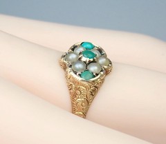 Pretty Antique Victorian 15K Gold Turquoise Pearl Floral Engraved Ring 1869 5.75