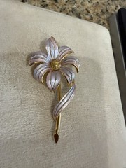 Vintage Lavender Enamel Flower Floral Brooch Pin Gold Tone 3.25”