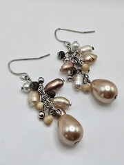 VINTAGE Mixed Color Freshwater Pearl Cluster Dangle Drop Earrings French Wire