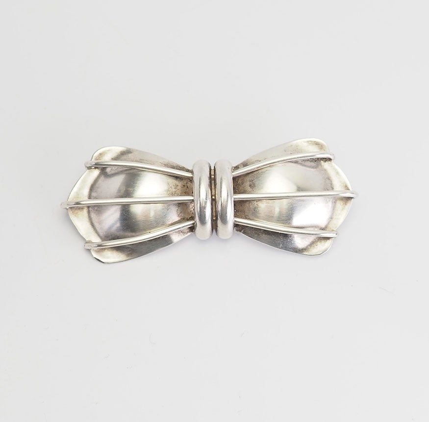 Teka 836 silver vintage modern striped bow brooch pin Theodor Klotz