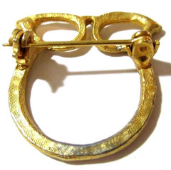 GOLD TONE VINTAGE PIN HOLDS EYEGLASSES VINTAGE GLASSES