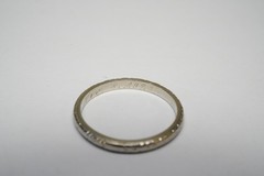 Vintage 18k White Gold BELAIS Pattern Band – Wedding Ring – Size 6 1/2
