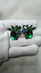Vintage Delizza and Elster Juliana Green Cabochon Floral Clip on Earrings