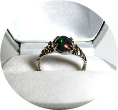 Cute – BLACK OPAL – Natural gem – Multi Colors – 14k Vintage Yellow Gold Mt