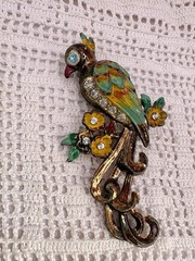 Vintage 1930’s-40’s Cold Painted Enamel Pot Metal Rhinestone Parrot Brooch 3”