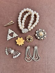 AS IS For Repair-Vintage/costume Jewelry Lot pins buckles bracelet