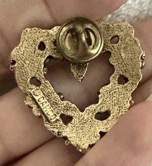 Vtg Camco Antique Gold Tone~Lapel Daisy Flower~Open Heart Love Pin Brooch~Signed
