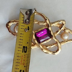 Vtg Gold Tone Purple Stone Faux Pearls Abstract Brooch Pin