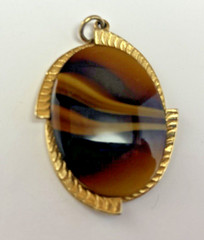 Vintage Pendant Tiger Eye Gold Tone Sarah Coventry