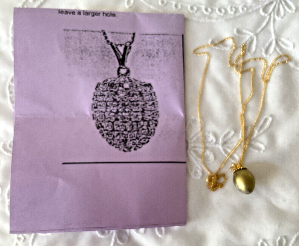 Pendant Kit Finch Painted Gold Egg Blue Crystals Goldtone Chain Instructions New
