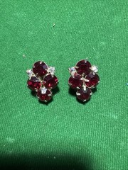 Vintage Clip On Earrings