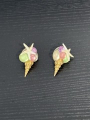Vintage Gold Toned Seashell Starfish Pastel Beads Clip-On Earrings