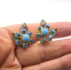 VTG Juliana Blue Teardrop AB Aurora Borealis Florette Clip-on Earrings FABULOUS!
